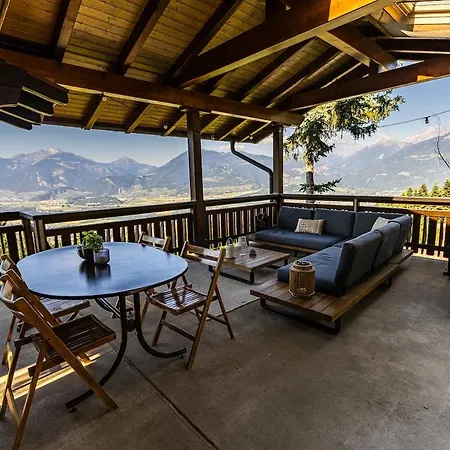 Le Dans Le Ciel Small, Cozy,&peaceful With A Dream View Appartement Monthey